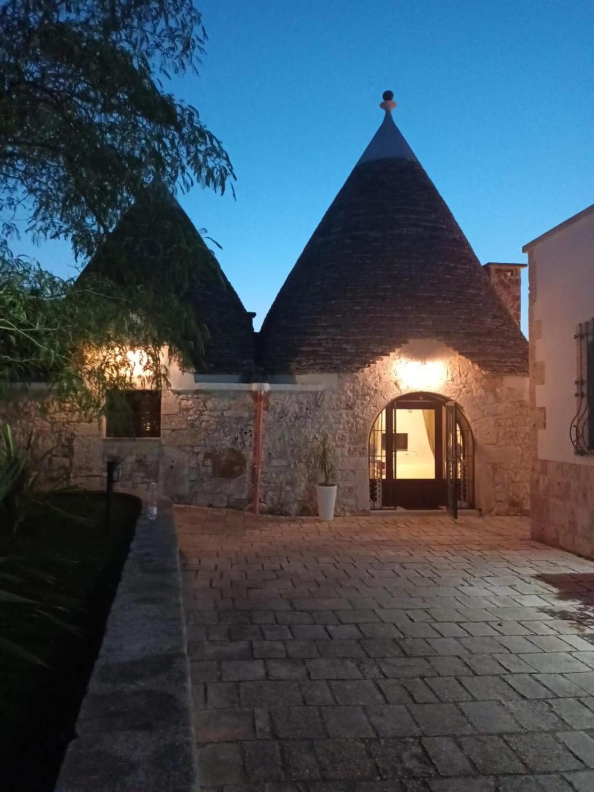 Trulli Allegretti Noci Luaran gambar