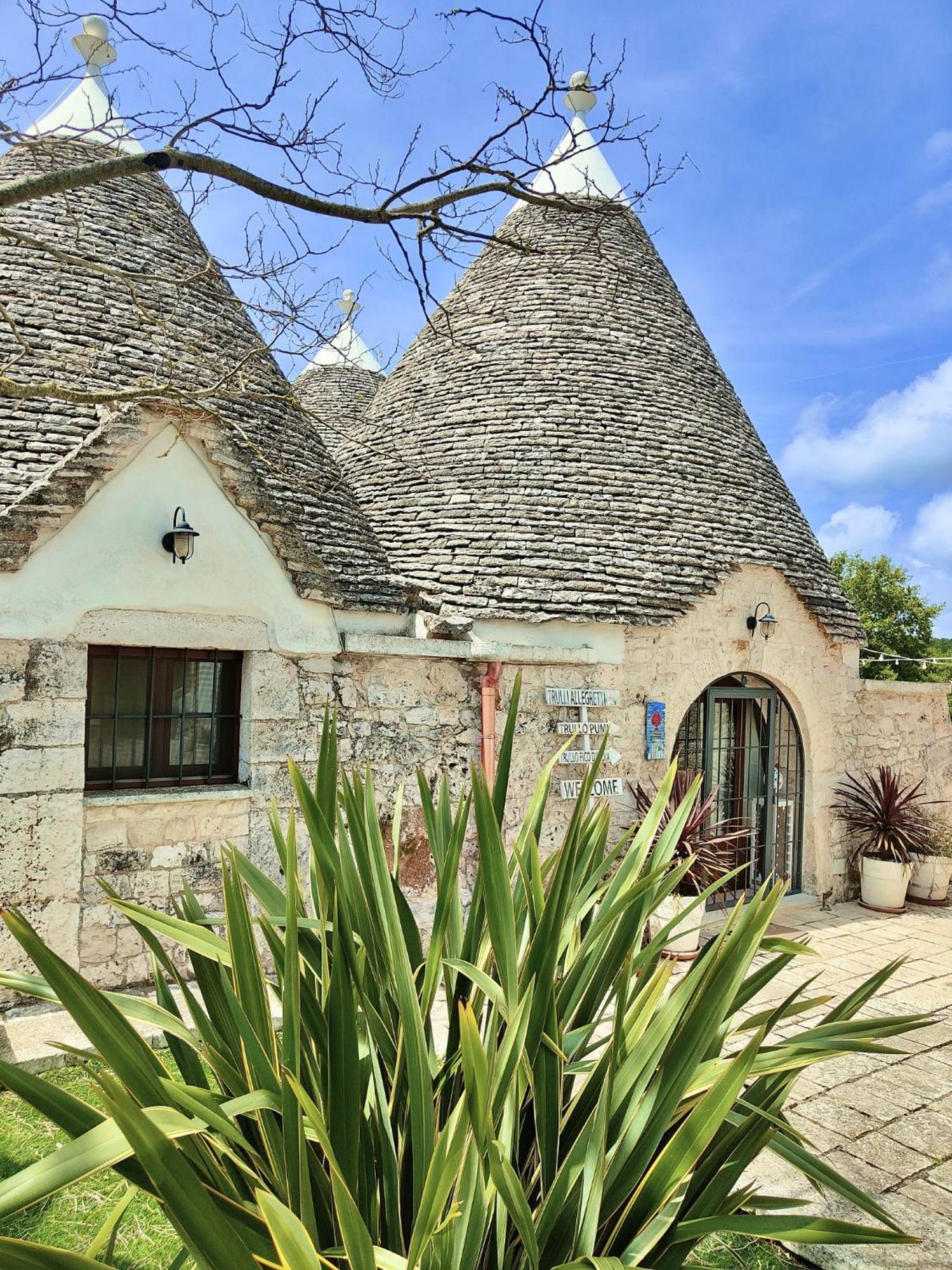 Trulli Allegretti Noci Luaran gambar